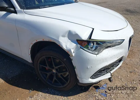2020 Alfa Romeo Stelvio Rwd from USA, damaged, VIN ZASPAJAN5L7C89553